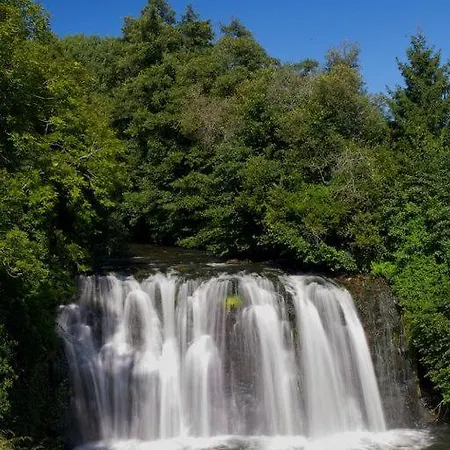 L Oustalou Maison D Hotes De Charme En Auvergne Piscine Privee Chauffee * Saint-Nectaire