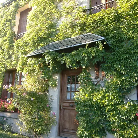 L Oustalou Maison D Hotes De Charme En Auvergne Piscine Privee Chauffee Holiday home